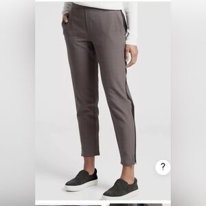 Athleta Brooklyn Ankle Pant Never Worn Size 14 Plaid